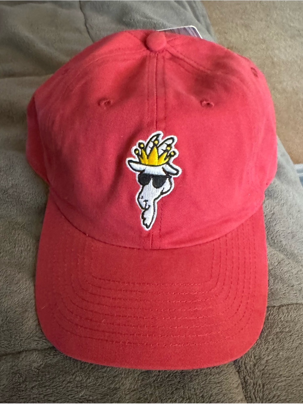 Cardinal red Kids Cap with embroidered goat with crown. Brand new